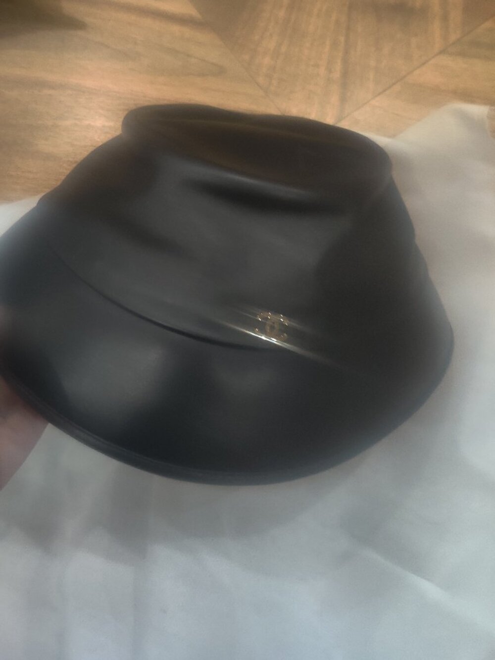 CHANEL leather bucket hat size M (57 CM) - Picture 2 of 6